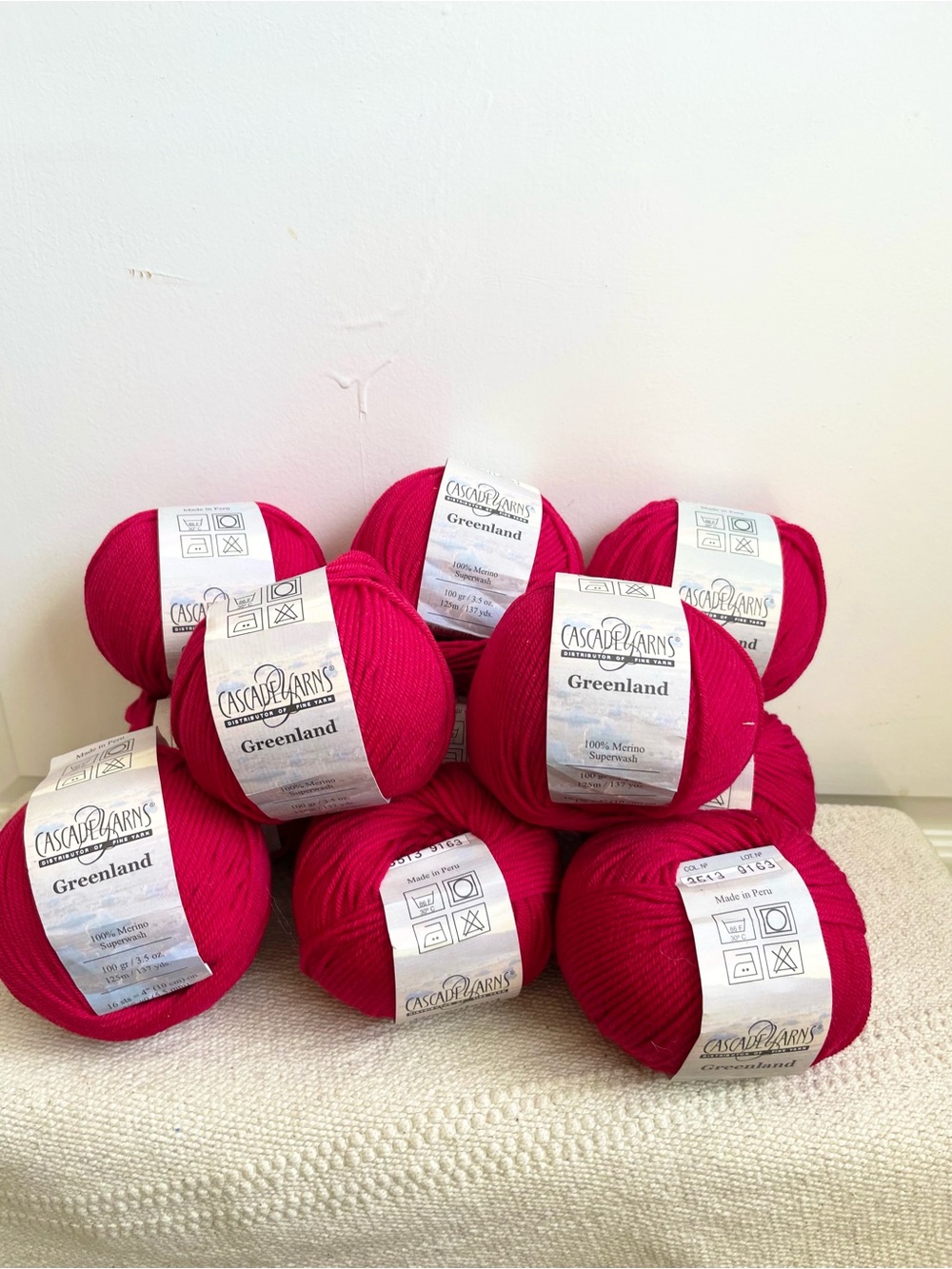 Lot of 11 Cascade Yarns Greenland Color Red #3513 Balls 100g 137yds Wool new
